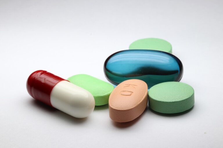 Essential Skills and Responsibilities of a Pharmaceutical Engineer: A High-Demand Role for Visa Applicants