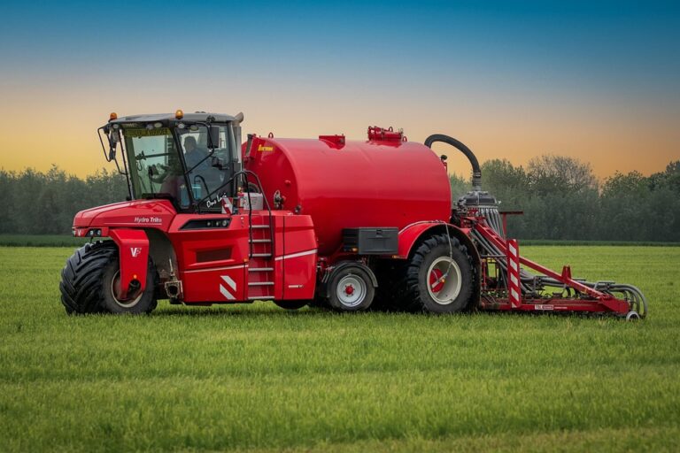 Key Skills and Responsibilities of an Agricultural Consultant: A High-Demand Role for Visa Applicants Key Skills and Responsibilities of an Agricultural Consultant: A High-Demand Role for Visa Applicants