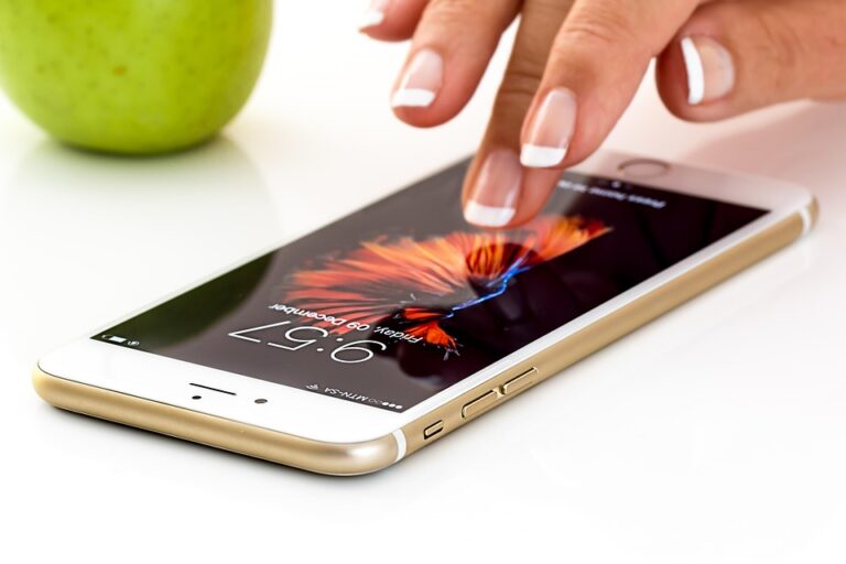 Essential Skills and Responsibilities of Mobile App Developers: A High-Demand Role Open to Visa Sponsorship